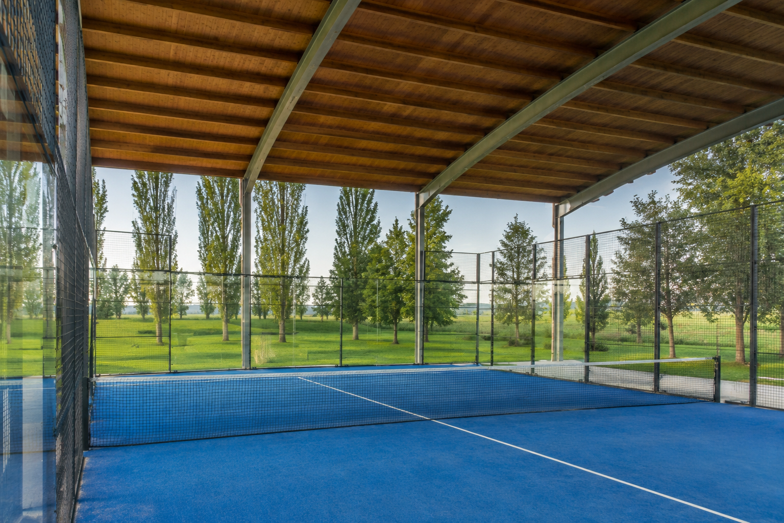 Campo da padel coperto